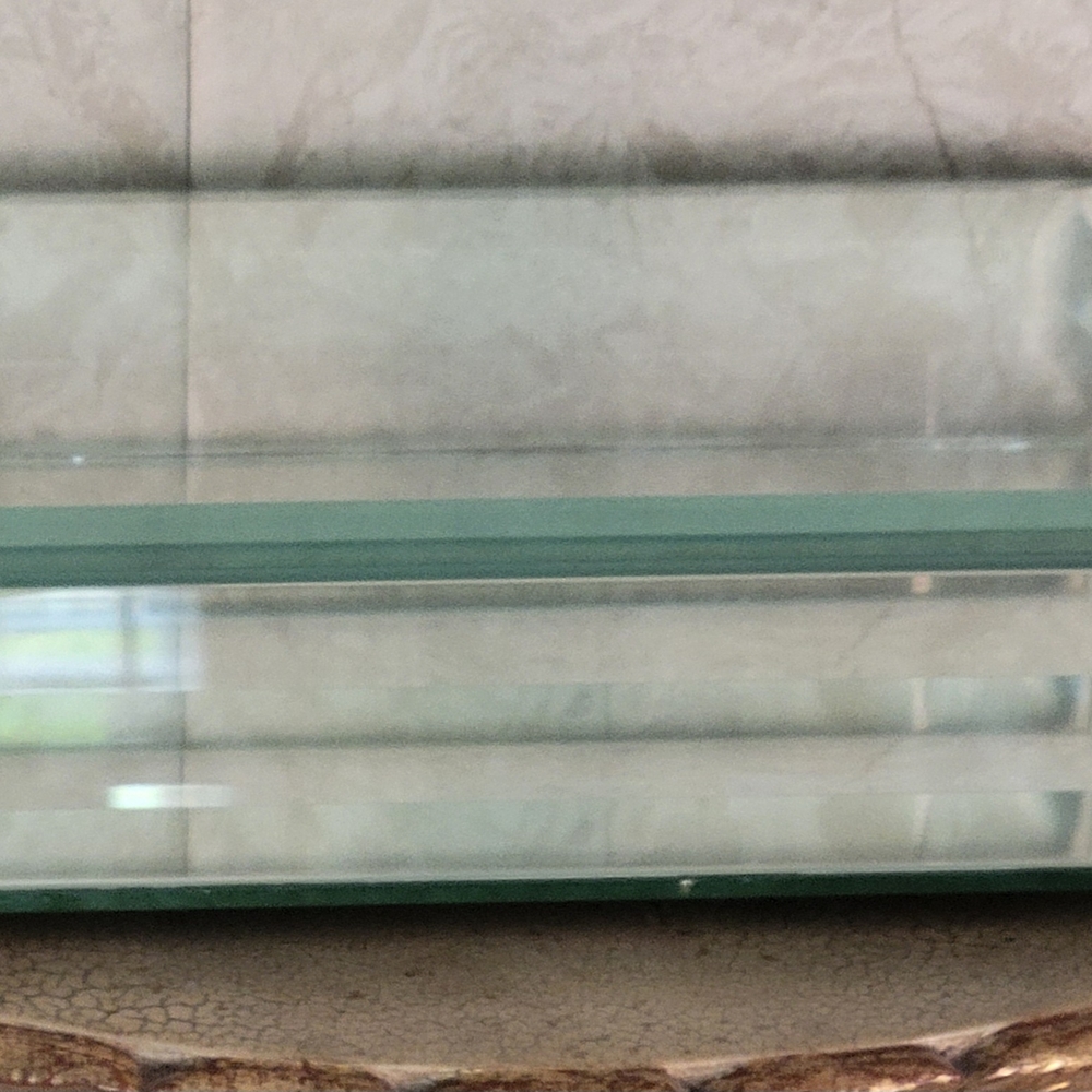 Glass Display Box - Picture 4 of 6